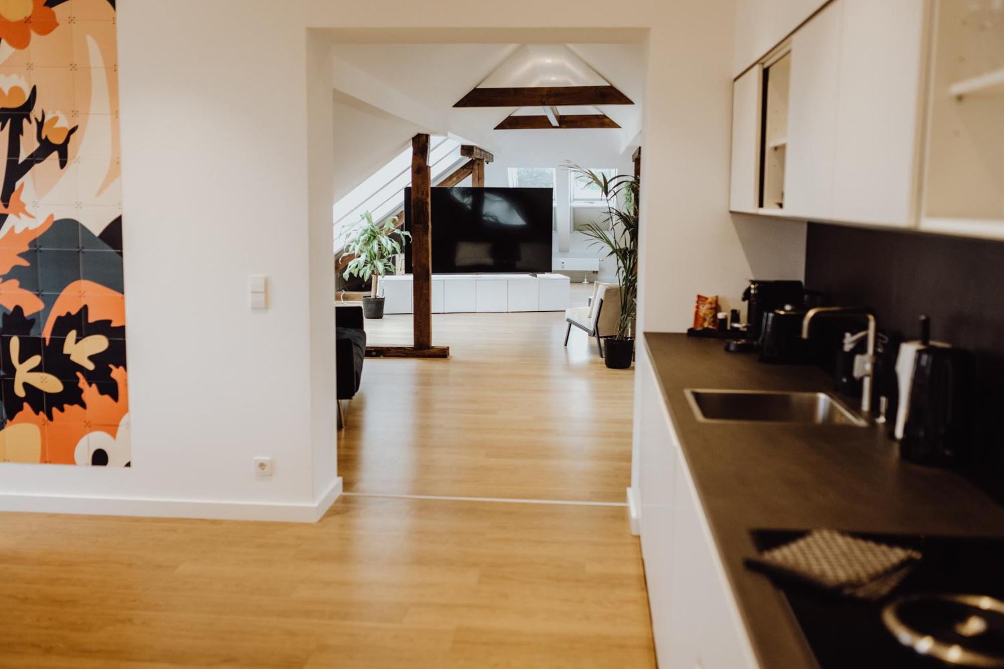 Staylight Penthouse In Der Suedstadt - Luxus Apartment